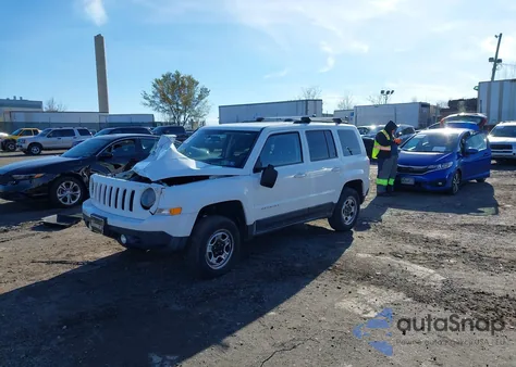 2013 Jeep Patriot Sport z USA, uszkodzony, nr VIN 1C4NJRBB7DD203262